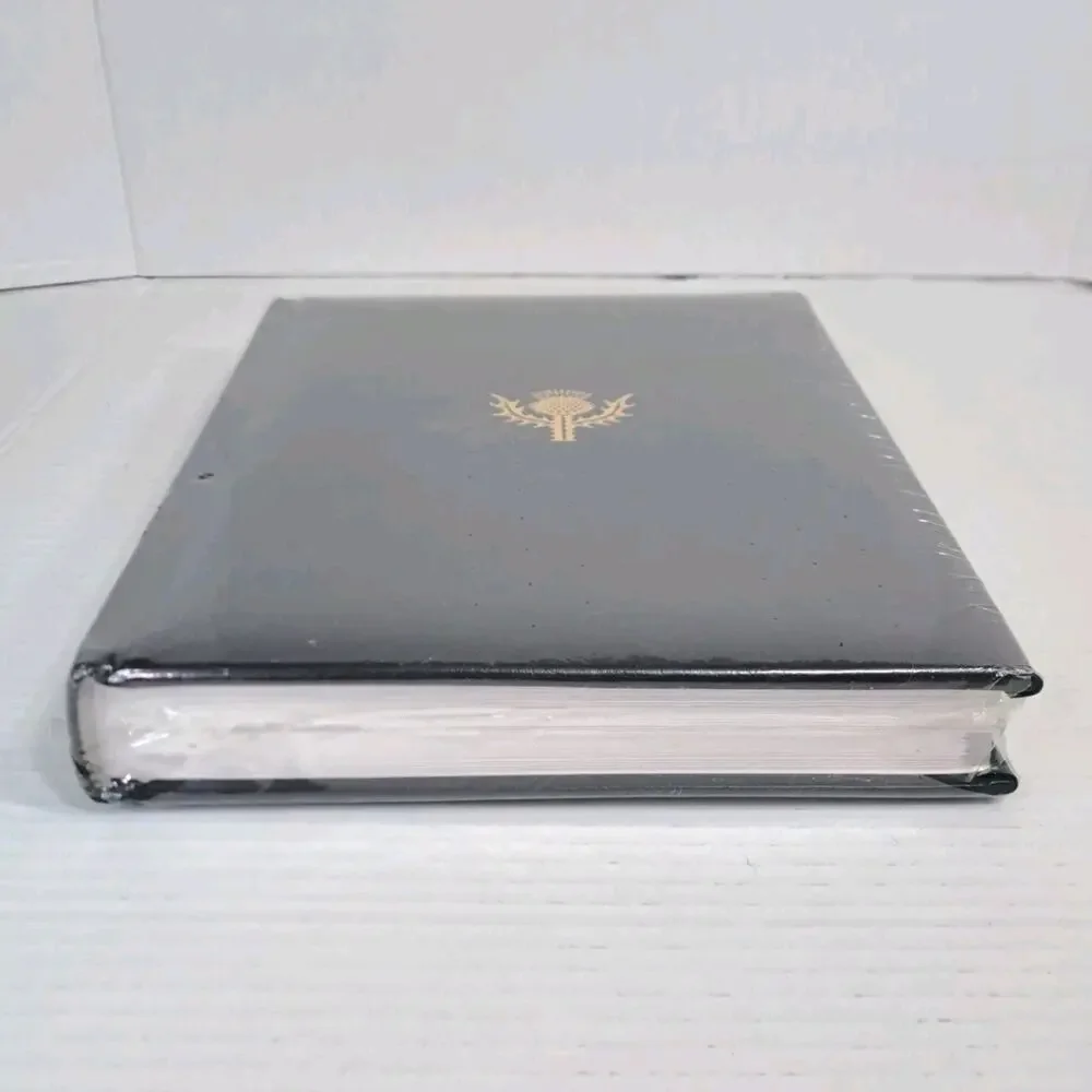 1999 Britannica Book of the Year Events of 1998 Black Leather Encyclopedia NEW